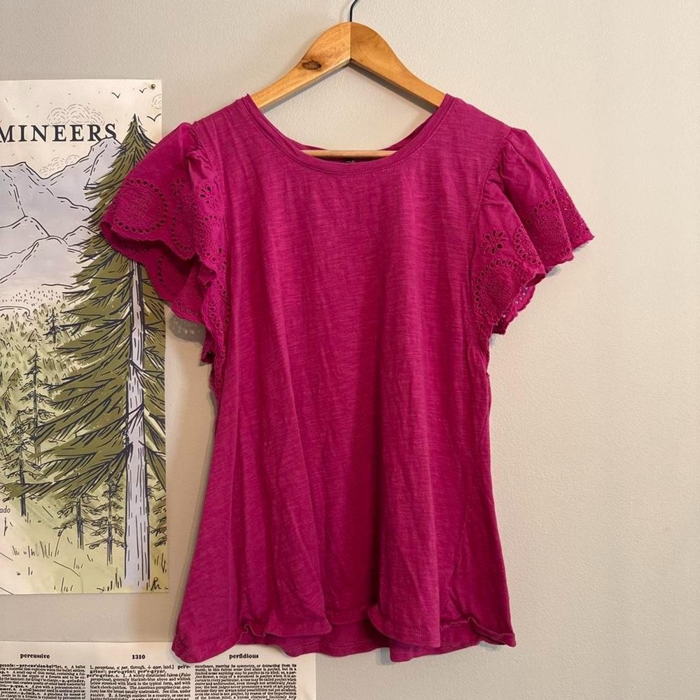Jessica Simpson Pink Eyelet Flutter Sleeve Top